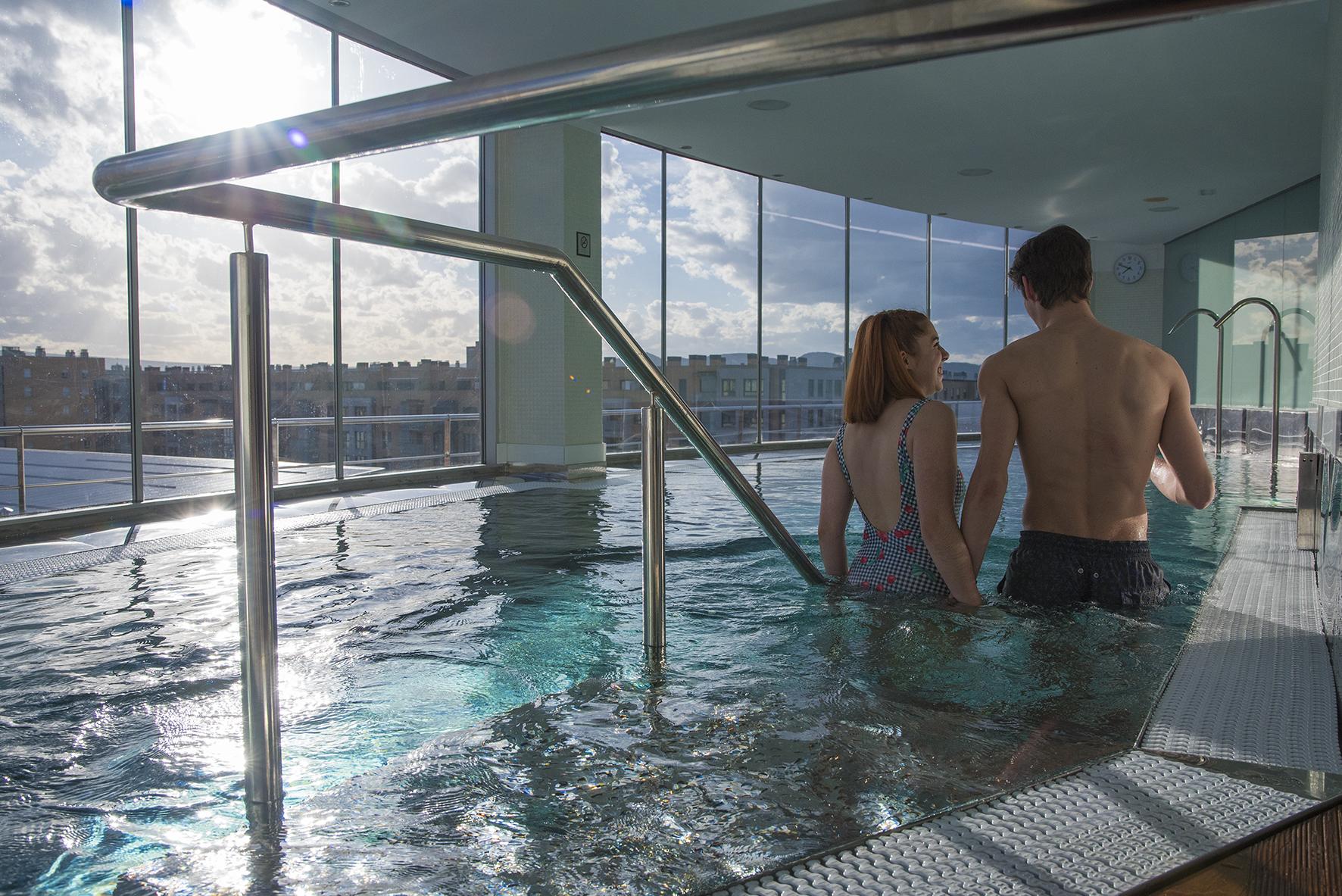 Gran Hotel Lakua Vitoria-Gasteiz Bagian luar foto The pool at the 2012 London Aquatics Centre