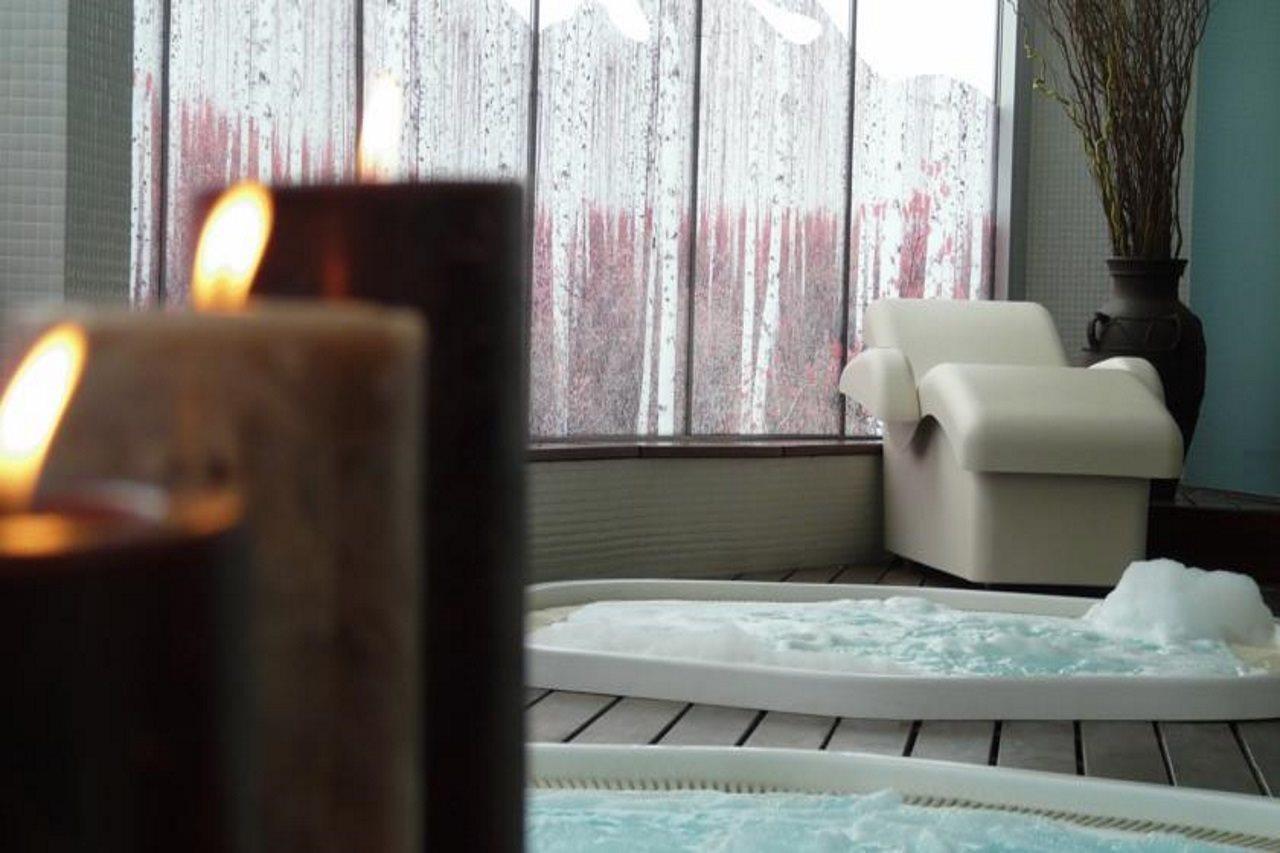 Gran Hotel Lakua Vitoria-Gasteiz Bagian luar foto A spa